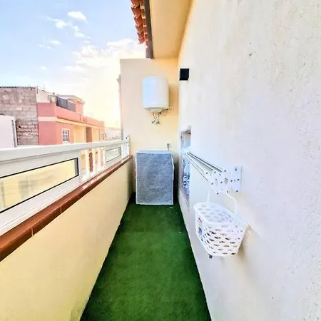 Moderno Loft Cerca De La Playa. *