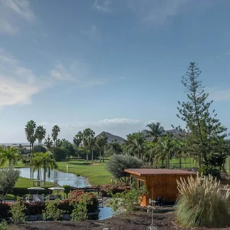 Moderno Loft Cerca De La Playa. *